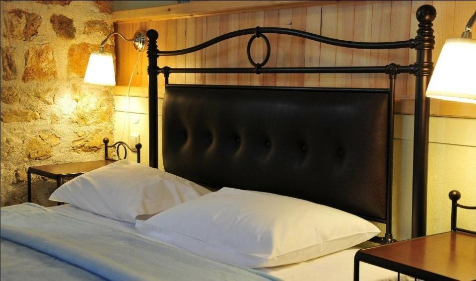 Hotel Platanos In The Castle Ioánnina Pokoj fotografie